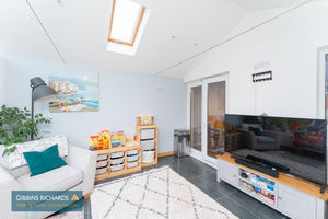 Garden Room- click for photo gallery